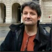 Cours de piano au domicile des particuliers avec conseils par internet possibles.